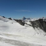 La remontée vers le col (festijoch). Elle sera pénible ! Après les efforts déjà effectués en sus de la température et de la neige déjà transformée.