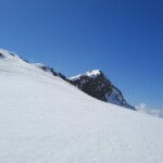 Dans les pentes avant d'attaquer l'arête sommitale